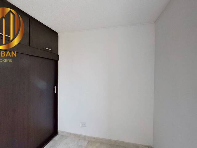 #100 - Departamento para Venta en Bogotá - DC - 3